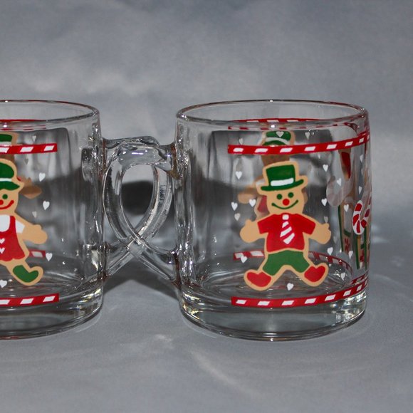 Pair of Charming Gingerbread Boy & Girl Christmas Mugs | Vintage Glass Mugs - Picture 3 of 13